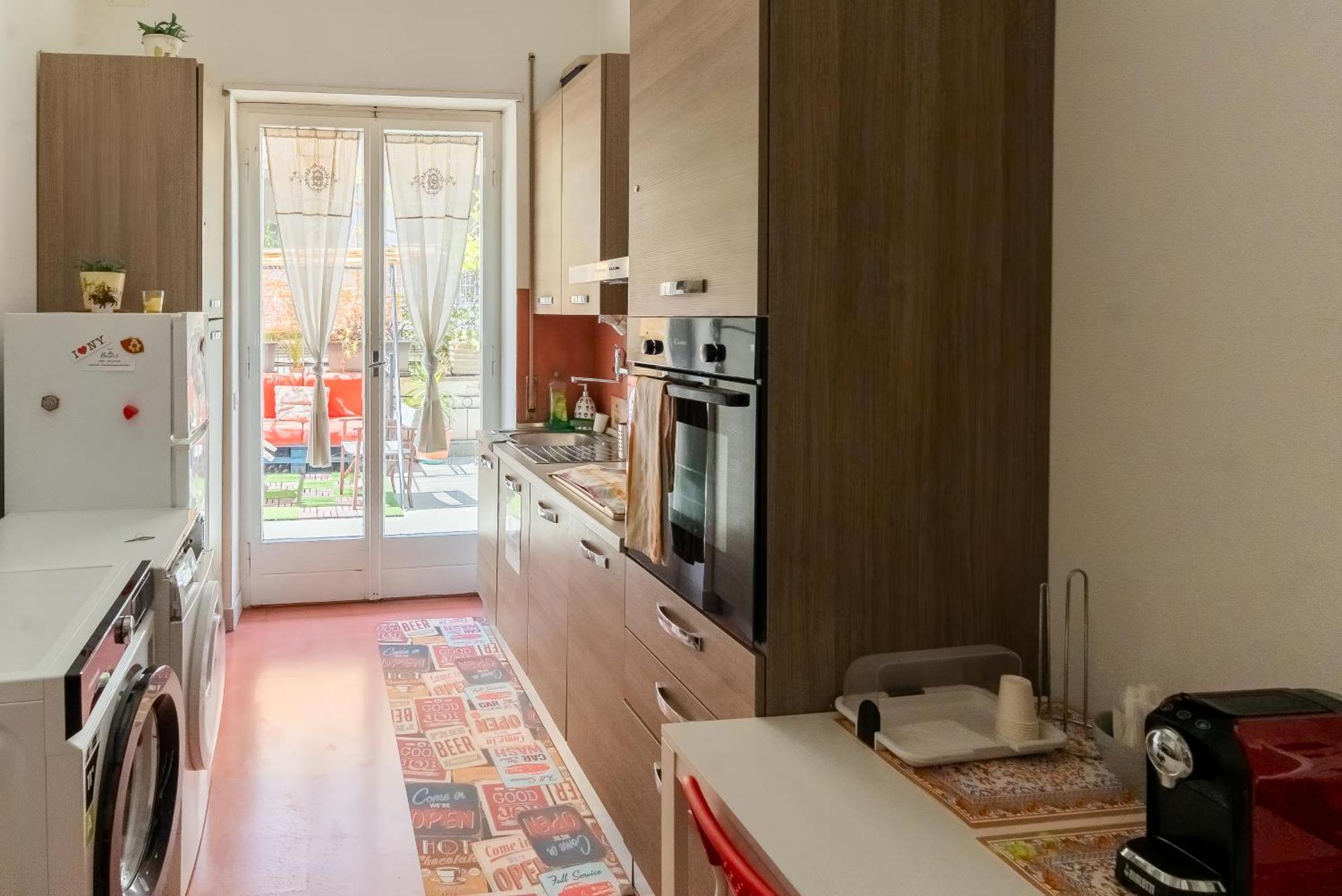 Bausan 12 Apartment Rom